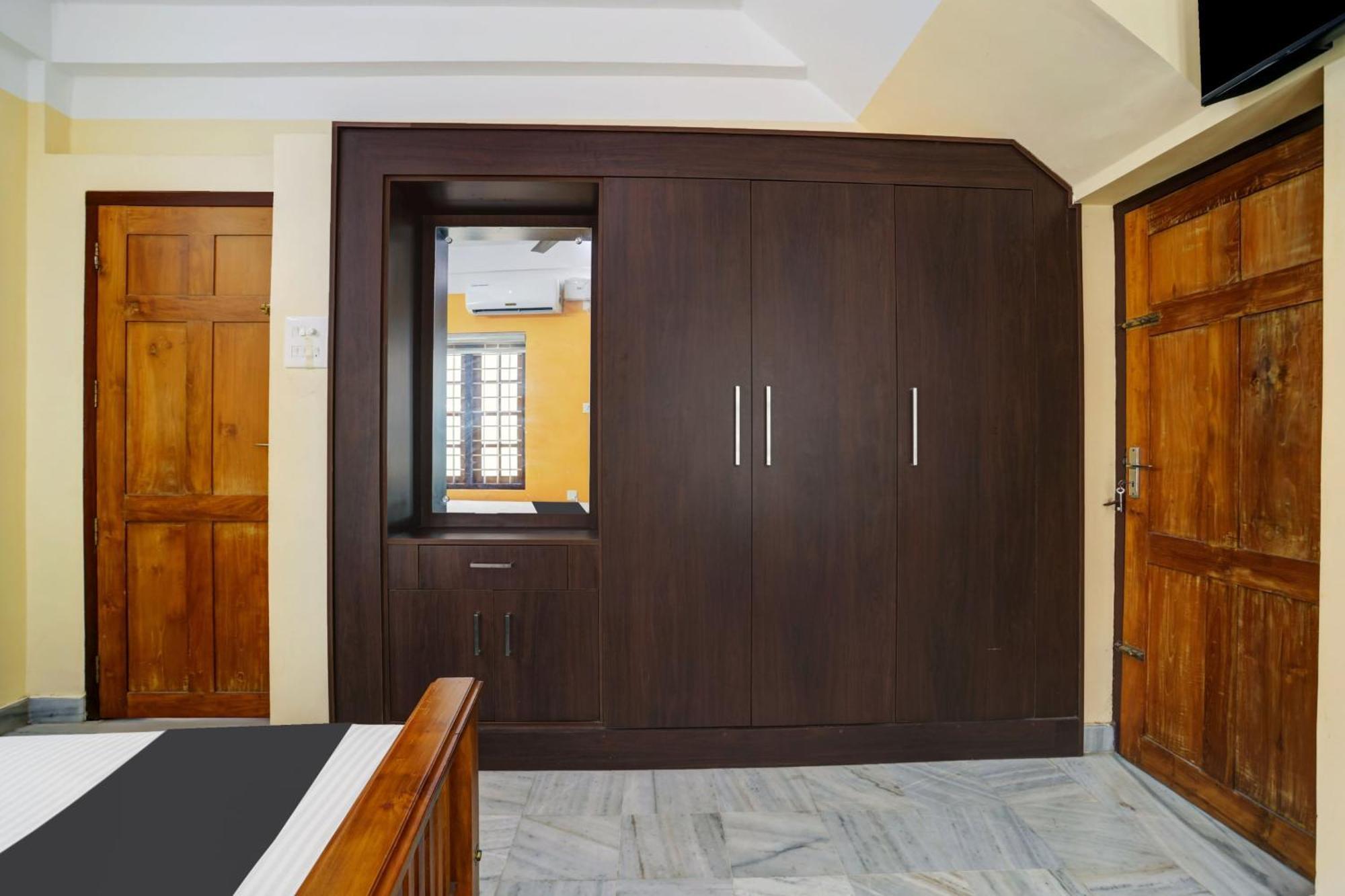 Super Hotel O Lm Residency Thiruvananthapuram Eksteriør billede