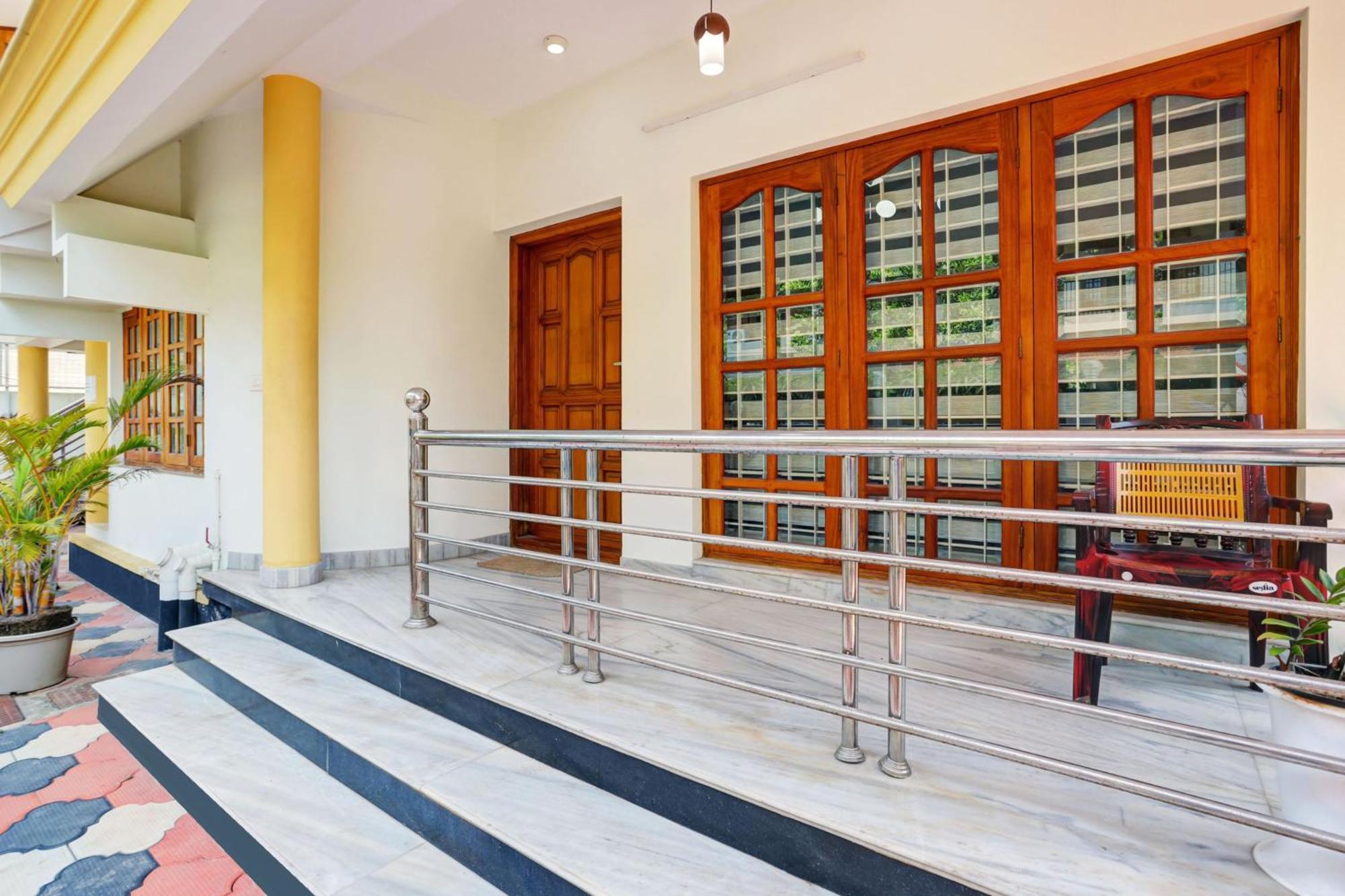 Hotel O Lm Residency Thiruvananthapuram Eksteriør billede